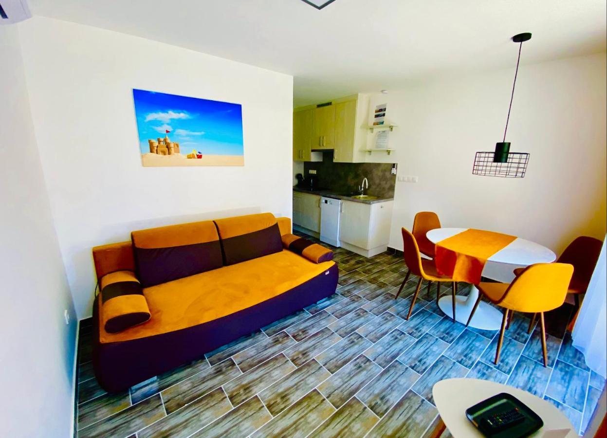 Lilac Apartman Balatonlelle Exterior foto