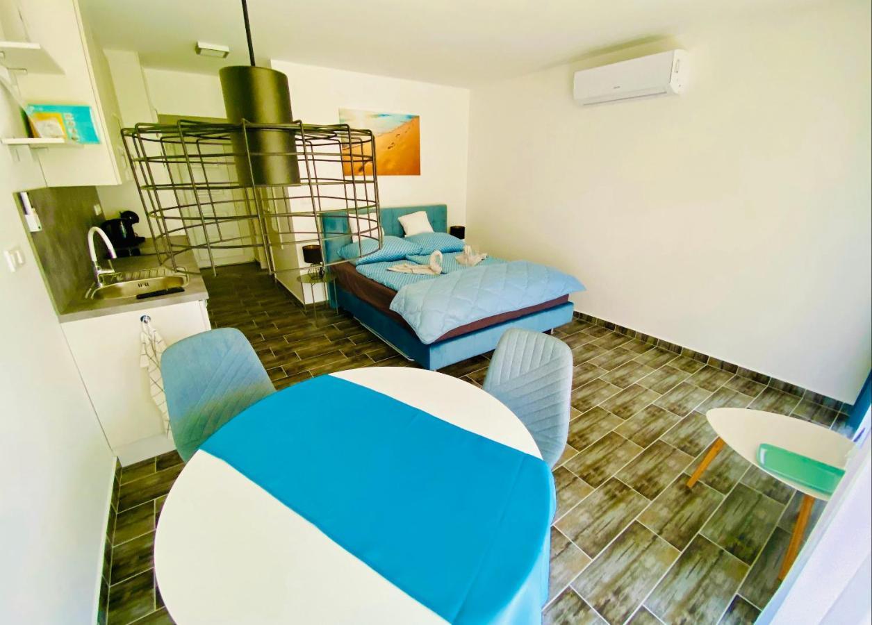 Lilac Apartman Balatonlelle Exterior foto
