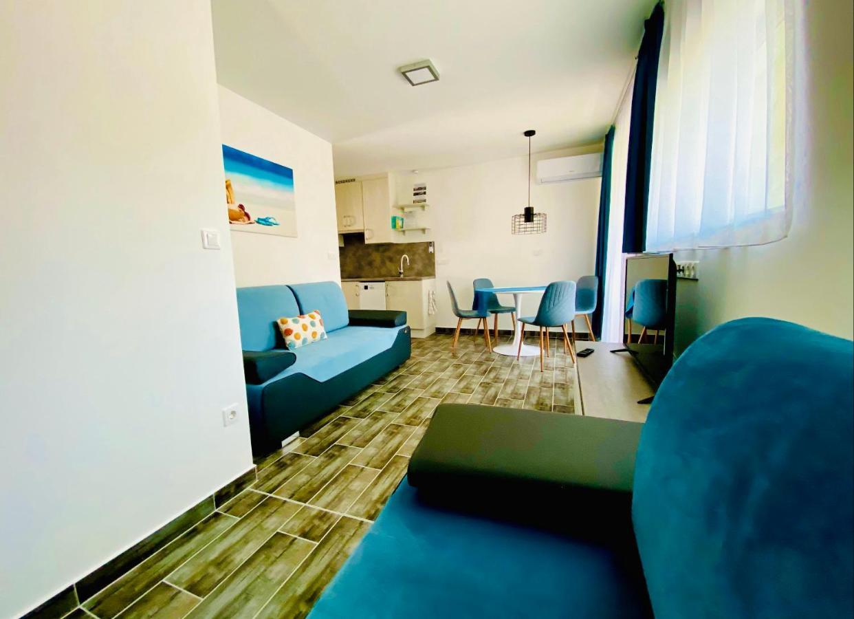 Lilac Apartman Balatonlelle Exterior foto